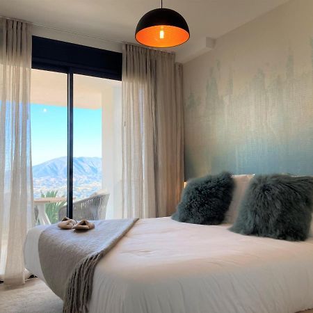 Surya Guest House Ojén エクステリア 写真